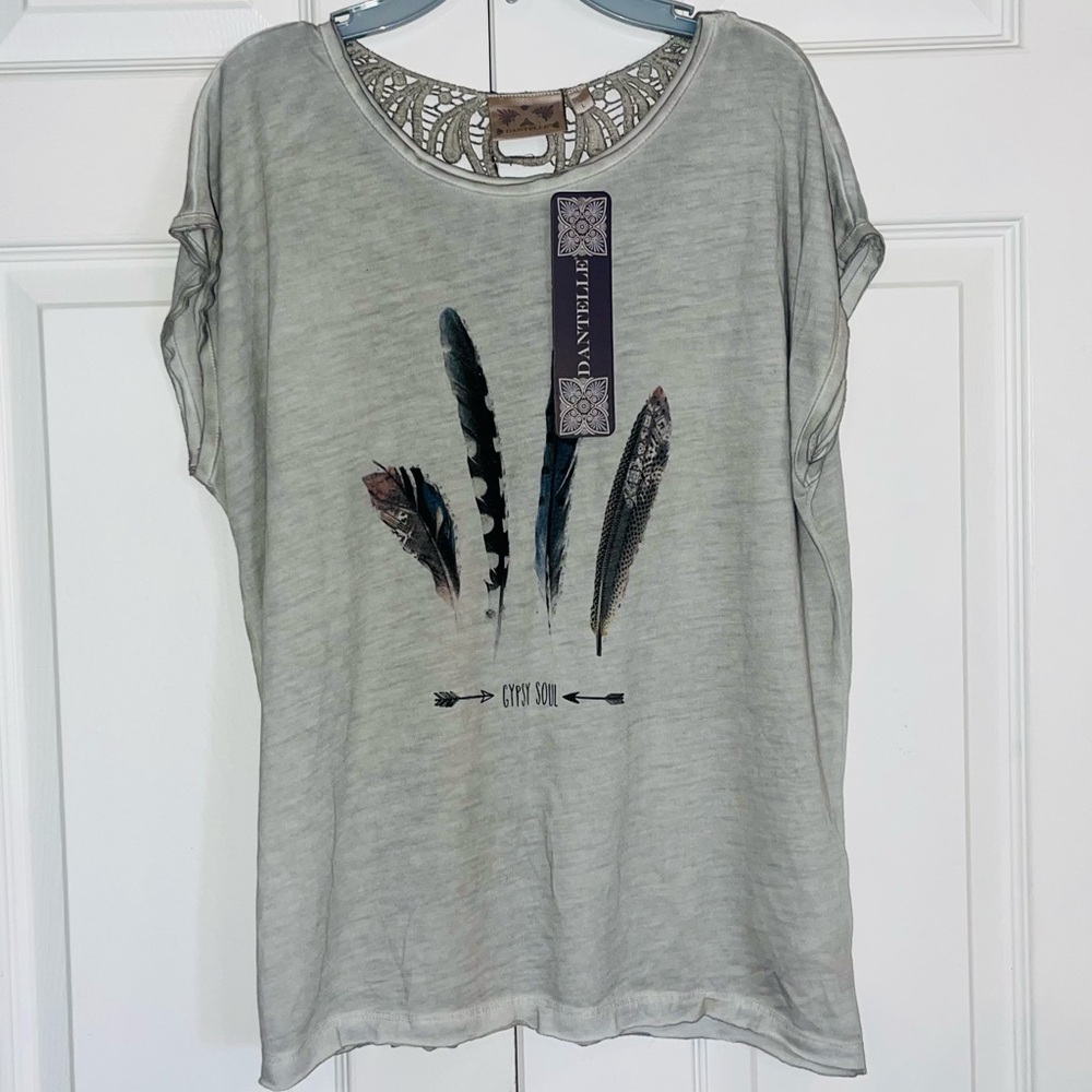 NEW Dantelle “Gypsy Soul” Sage Women's Lace Back Cap Sleeve Shirt Size L - NWT